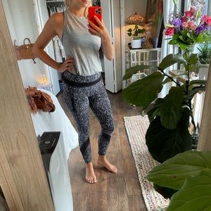 Lulu Leggings with Lots of Pockets